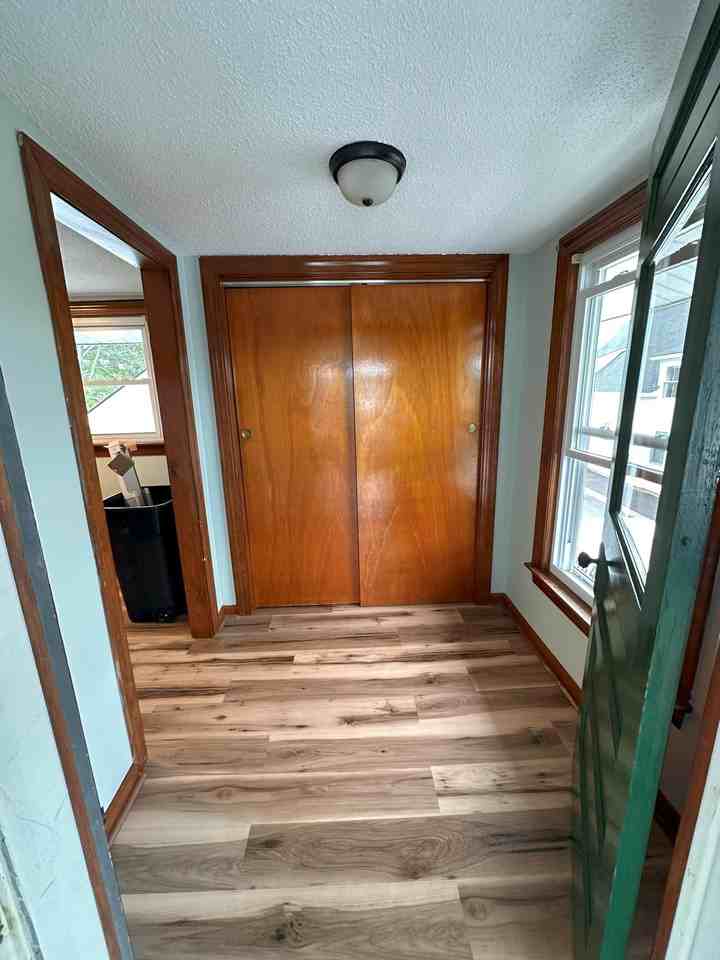 4 Twin Falls Dr - Photo 2 of 12