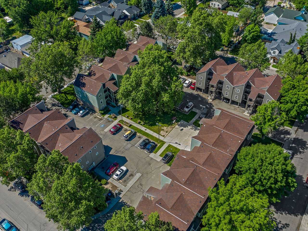 Davis Park Apartments - Photo 4 of 16