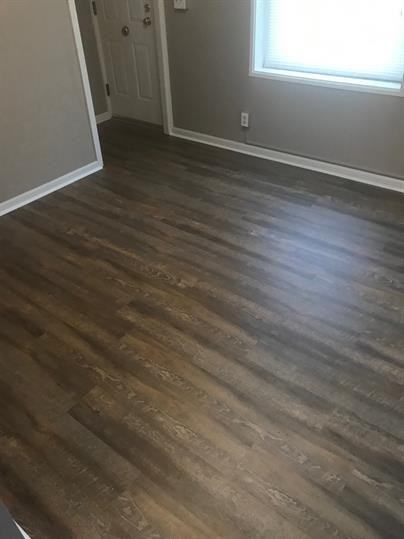 1811 La Salle Pl - Photo 6 of 11