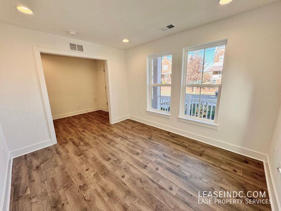 1207 Allison St Ne - Photo 6 of 36