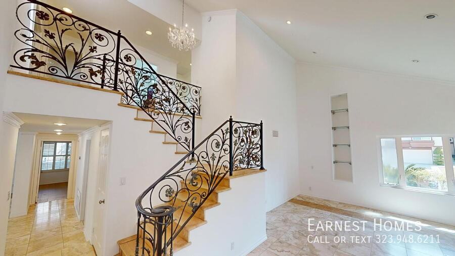 19219 Dunure Pl - Photo 2 of 31