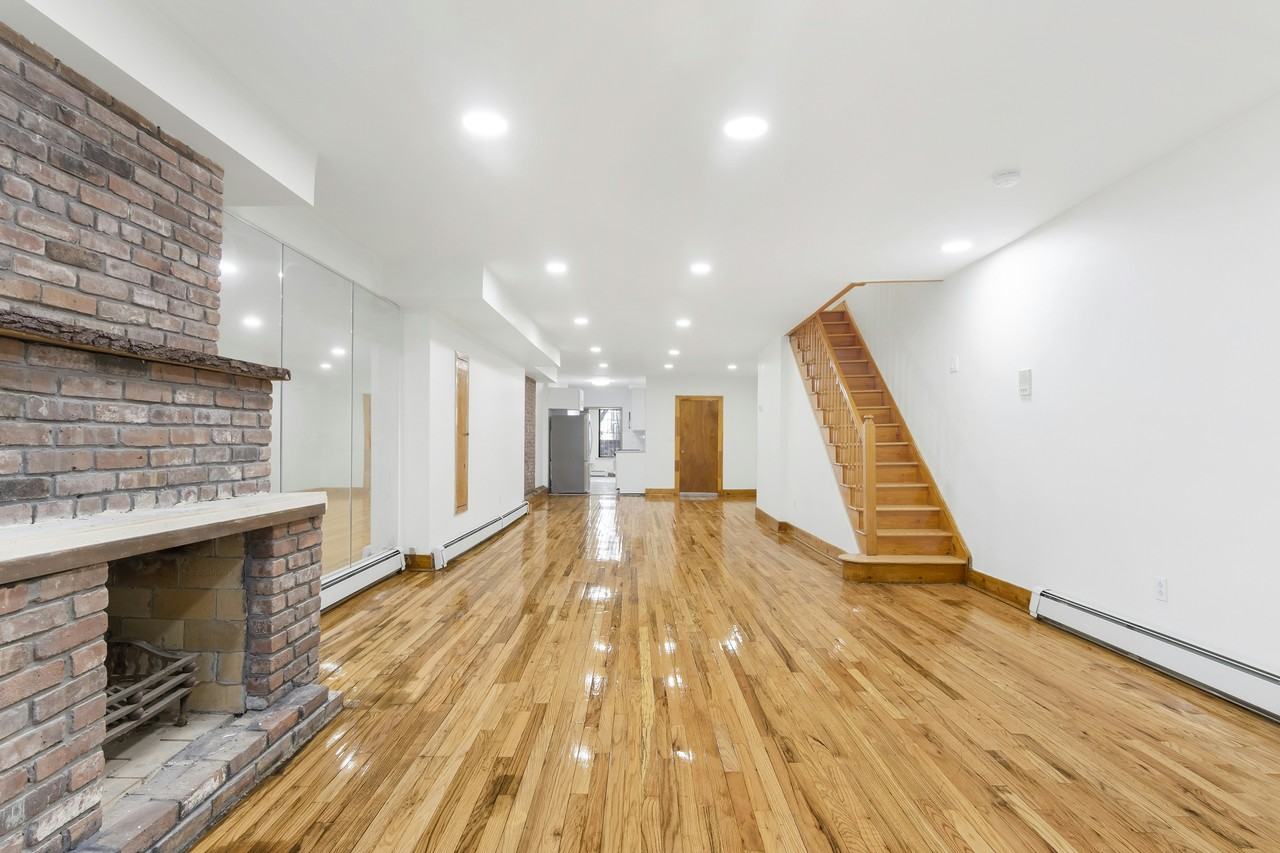 231 W 113th St #1 - Photo 6 of 12