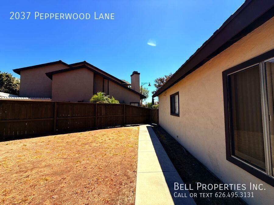 2037 Pepperwood Ln - Photo 3 of 29