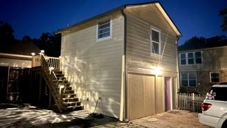 202 1/2 W Shaw St #NA - Photo 1 of 1