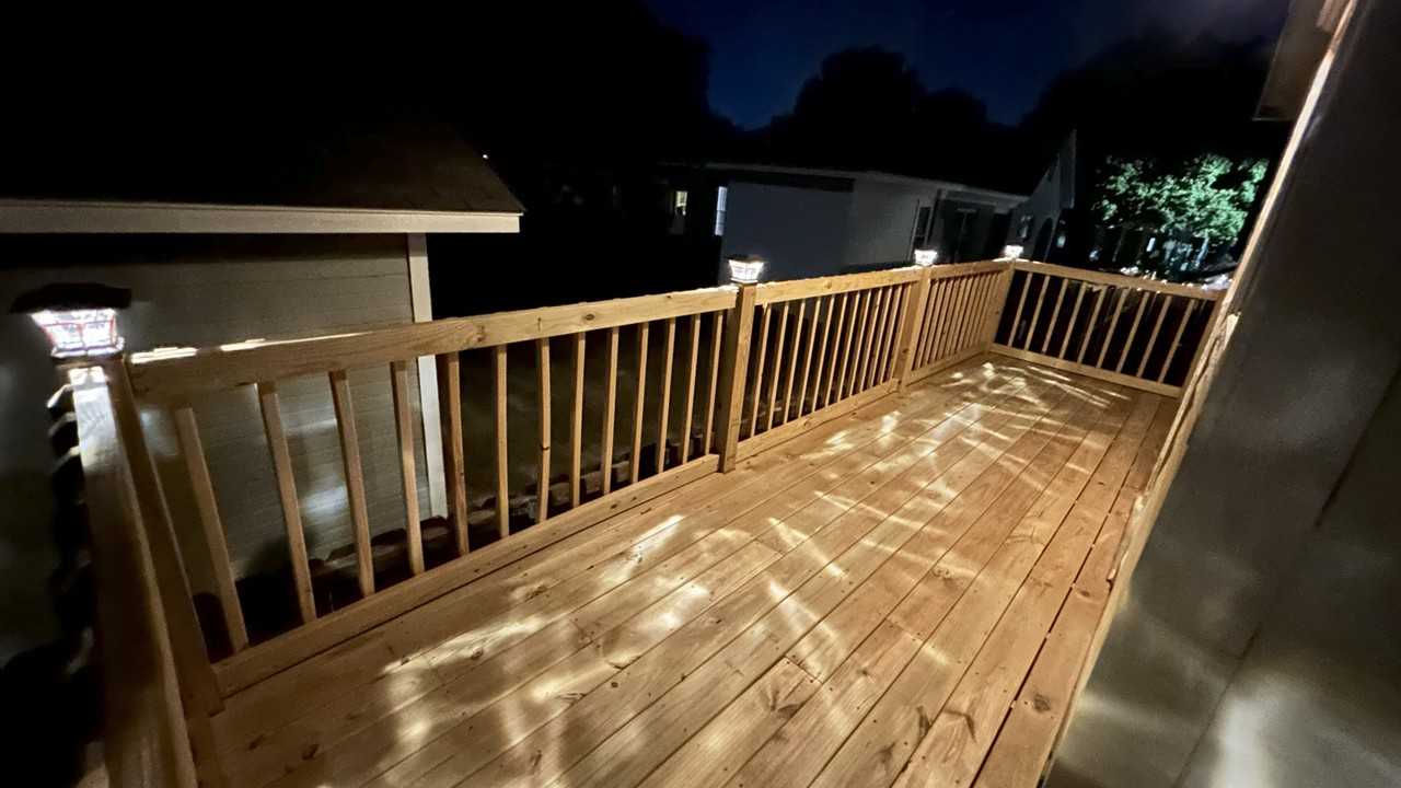 202 1/2 W Shaw St #NA - Photo 3 of 9