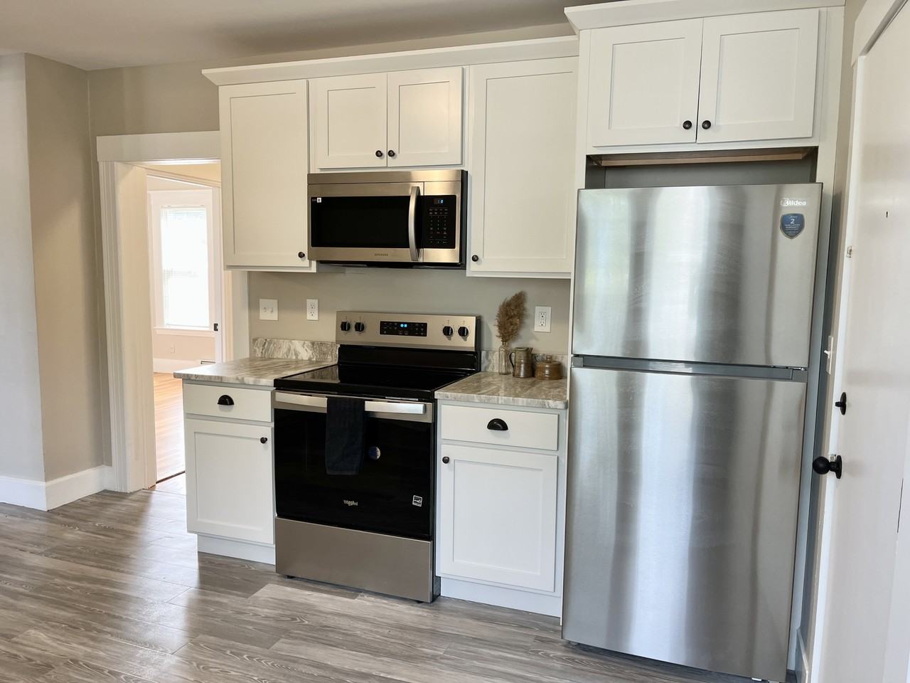 86 Grove St #2 - Photo 6 of 22