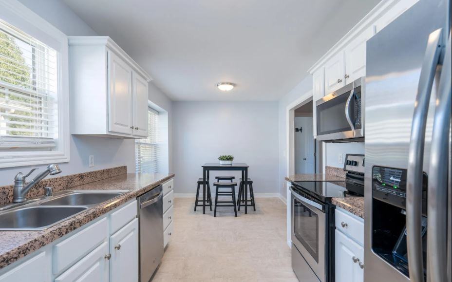 3010 Mason Way #NA - Photo 2 of 13