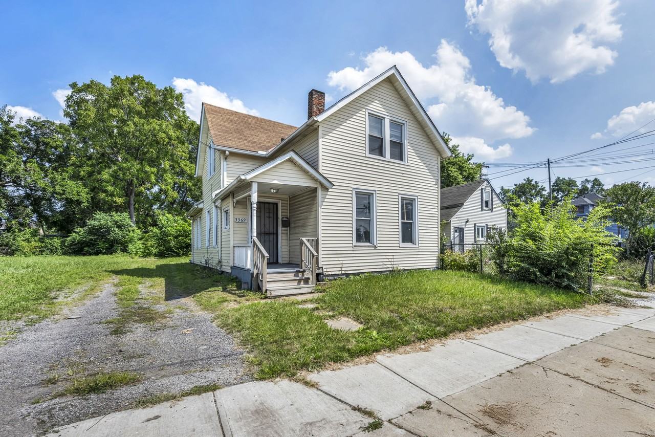 3369 E 49th St #NA - Photo 3 of 26