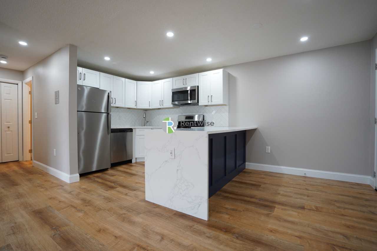 971 Fellsway #9 - Photo 2 of 10