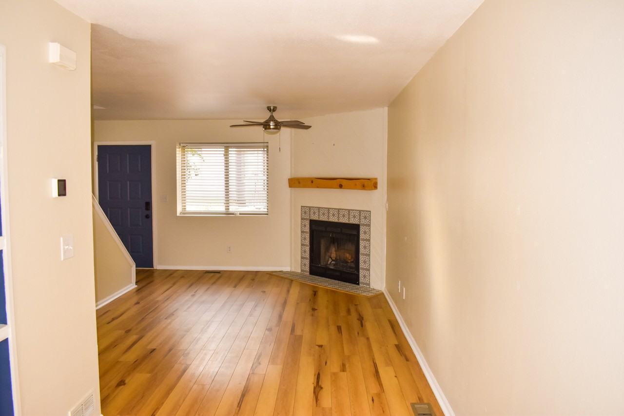 1426 Territory Trl - Photo 2 of 18