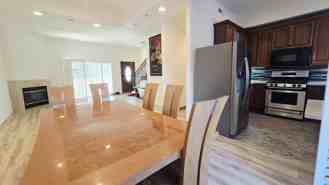 10833 Kling St #4 - Photo 1 of 1