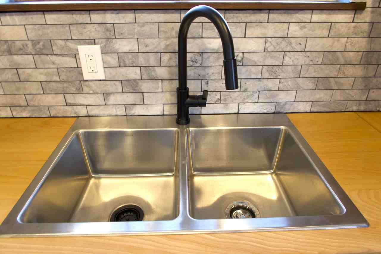 3547 E Green St #B - Photo 7 of 18