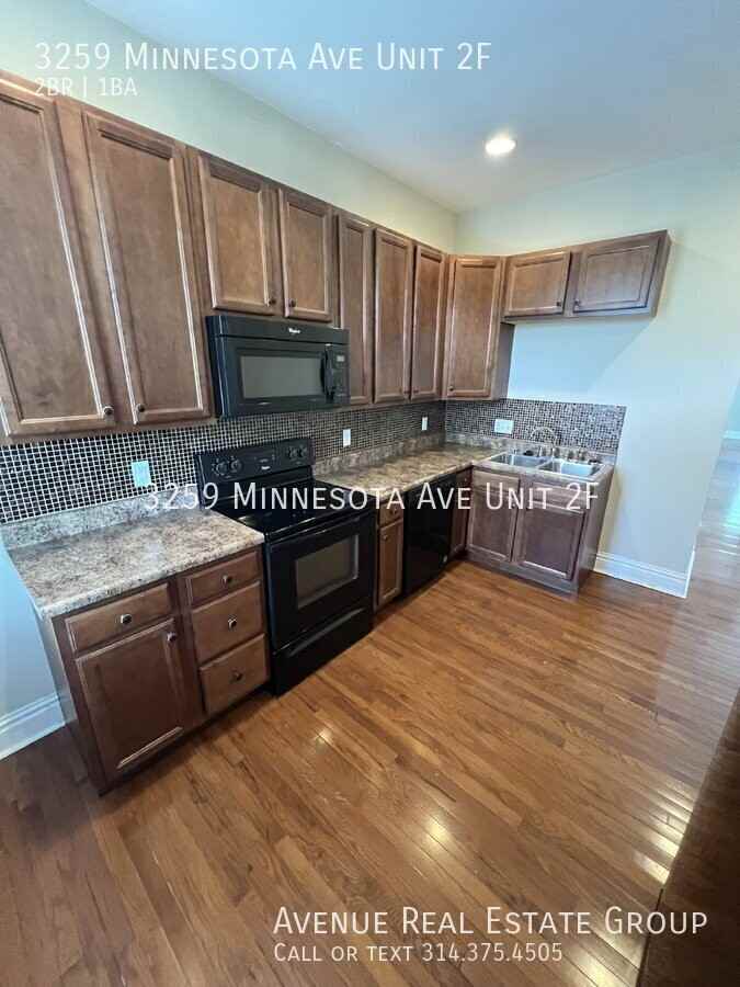 3259 Minnesota Ave Unit 2f - Photo 2 of 8