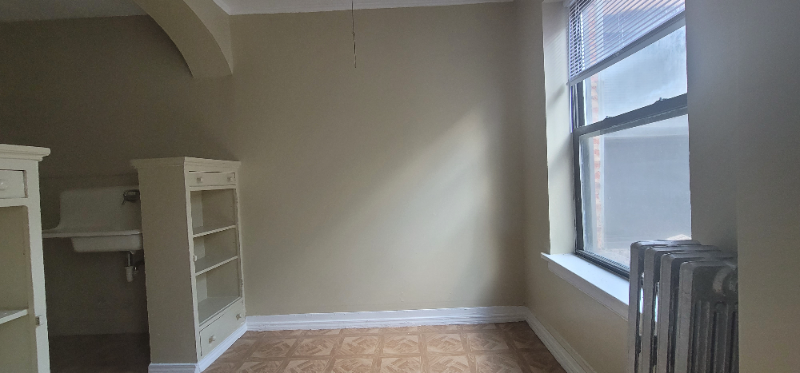 156 North Central Avenue #02 - Photo 3 of 10