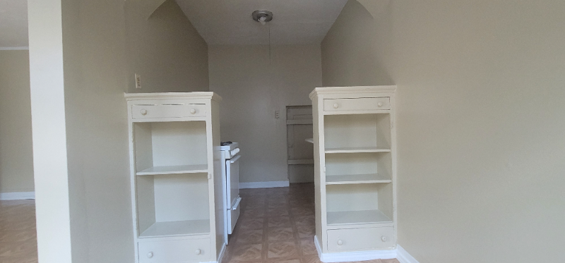 156 North Central Avenue #02 - Photo 4 of 10