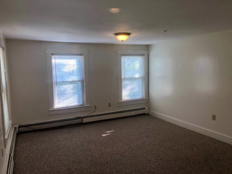 15 Schoolhouse Lane #2 - Photo 3 of 8