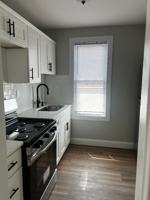 featured image of 2039 Pleasant St #3