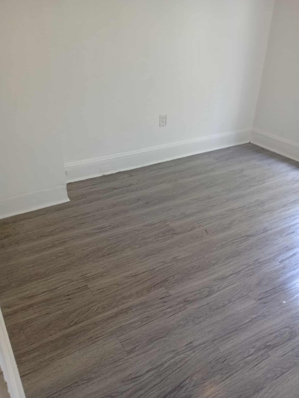 108 Springdale St - Photo 3 of 14