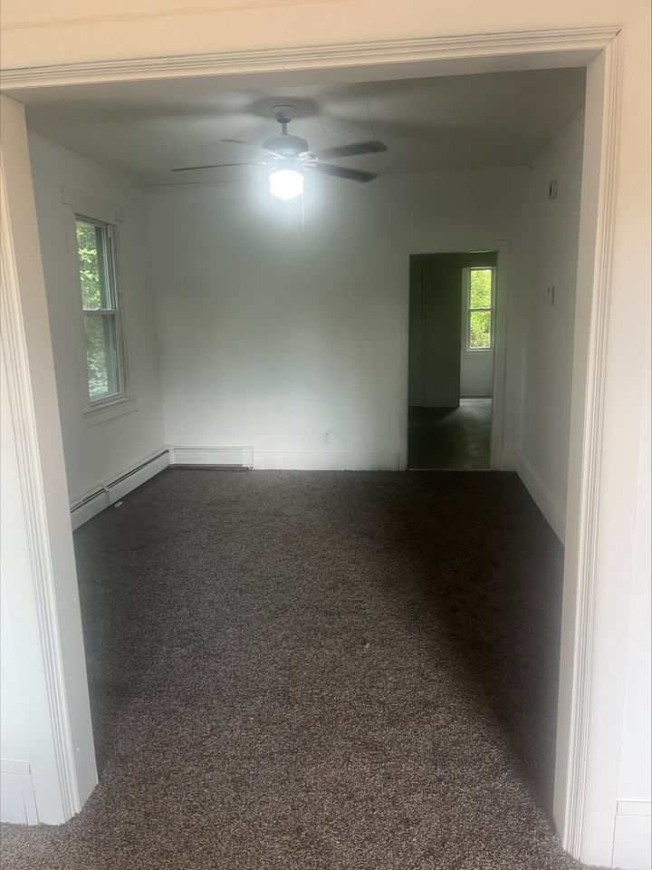 206 Welles Street - Photo 6 of 26