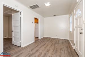 featured image of 355 N Autumn St