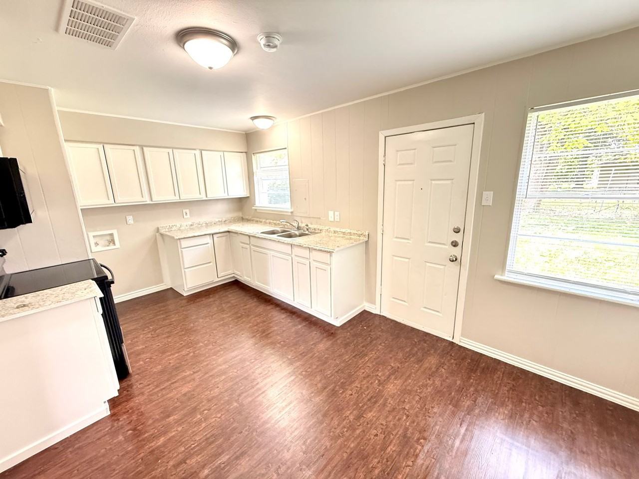 2610 San Diego Drive - Photo 6 of 10