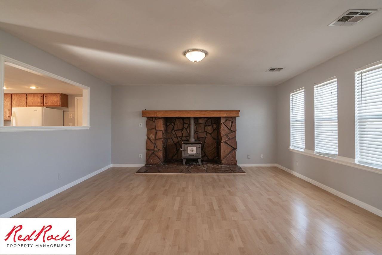 237 North Scenic Drive West