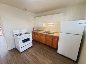 528 Vermont Street NE - Photo 1 of 1