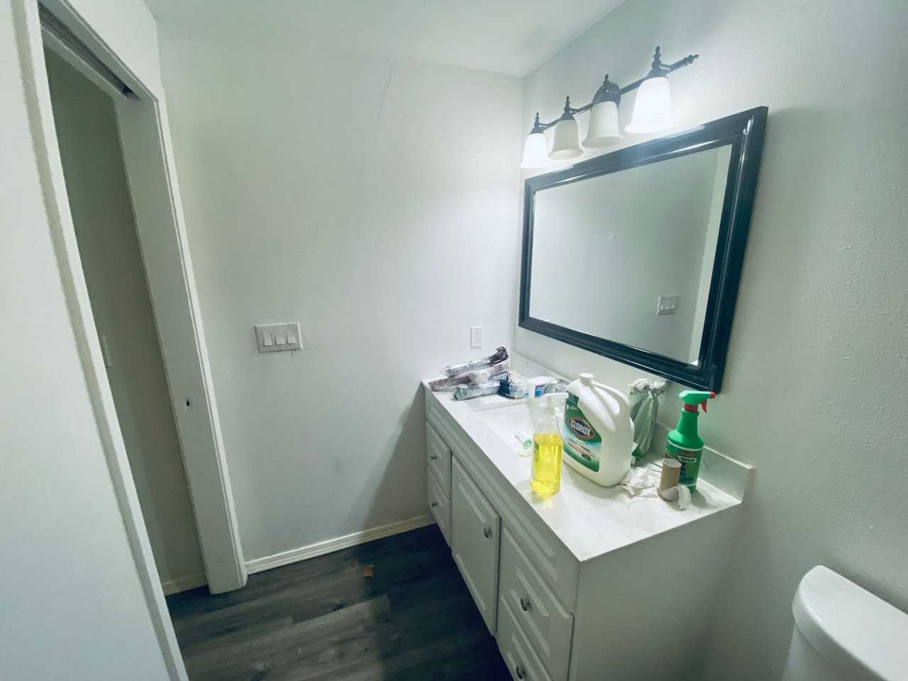 21321 Marine View Drive Southwest #B - Photo 2 of 14