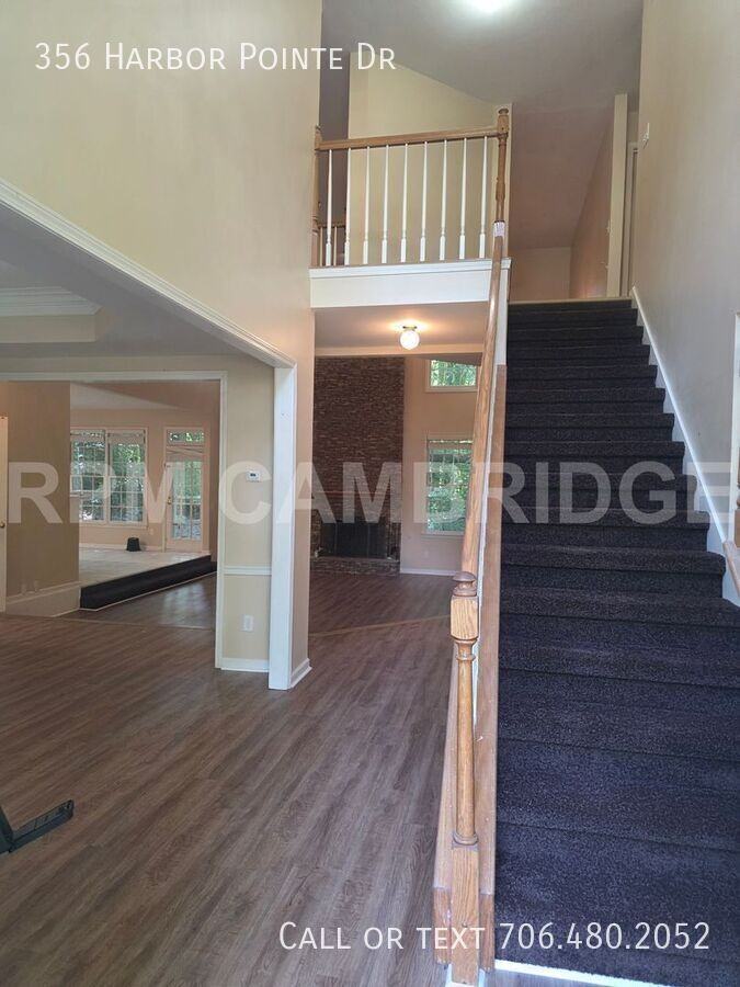 356 Harbor Pointe Dr - Photo 4 of 41