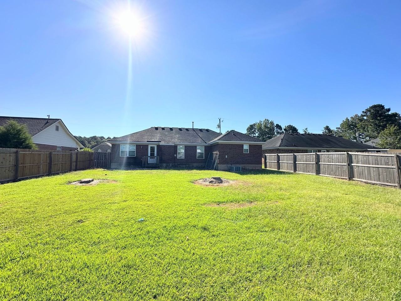 4303 Pineview Ln - Photo 3 of 17