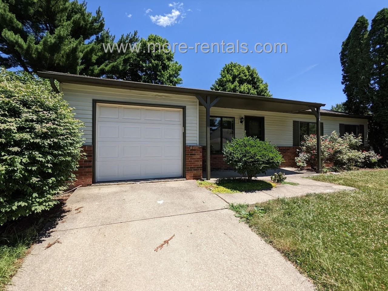 8504 Seabright Dr - Photo 2 of 28