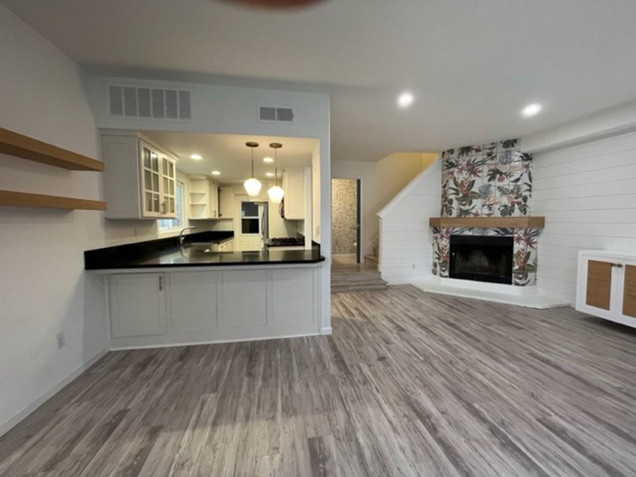 4927 Brighton Ave - Photo 7 of 22
