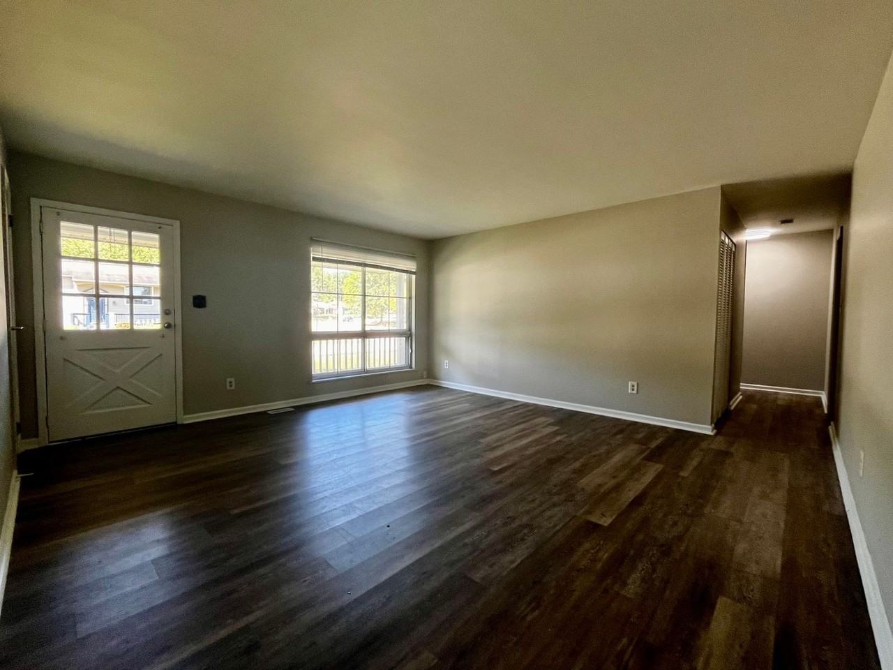 6630 Orangewood Ct - Photo 2 of 20