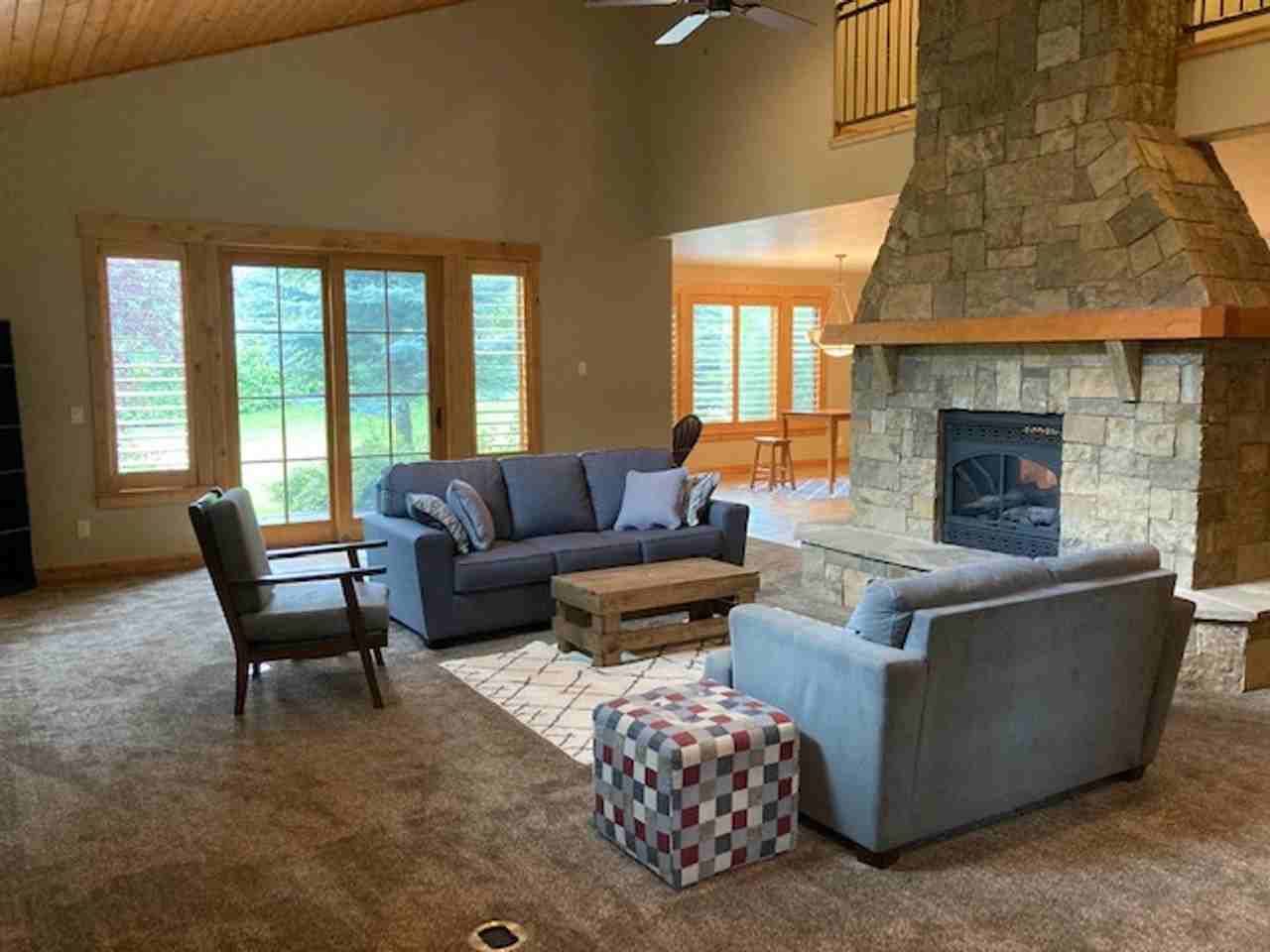 123 Cluff Ln - Photo 3 of 19