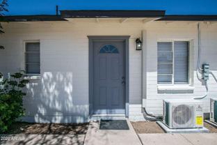 425 N 17th Dr #2 - Photo 1 of 1