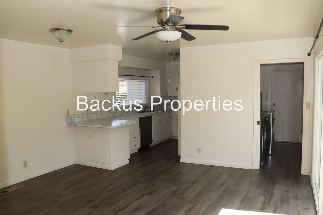 124 San Jose St - Photo 7 of 22