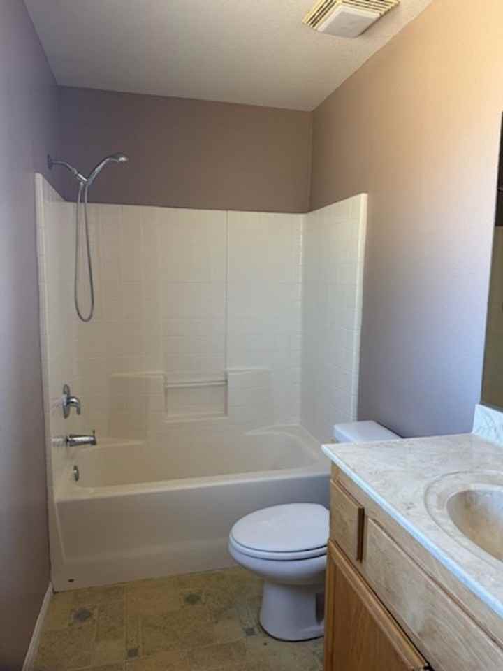 7661 Dogbane Ave - Photo 3 of 8