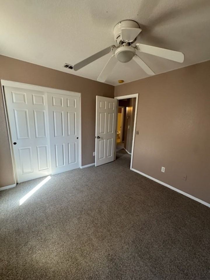 7661 Dogbane Ave - Photo 5 of 8