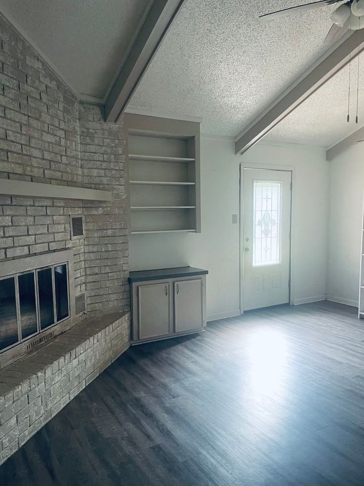 508 Terra Ave - Photo 5 of 11