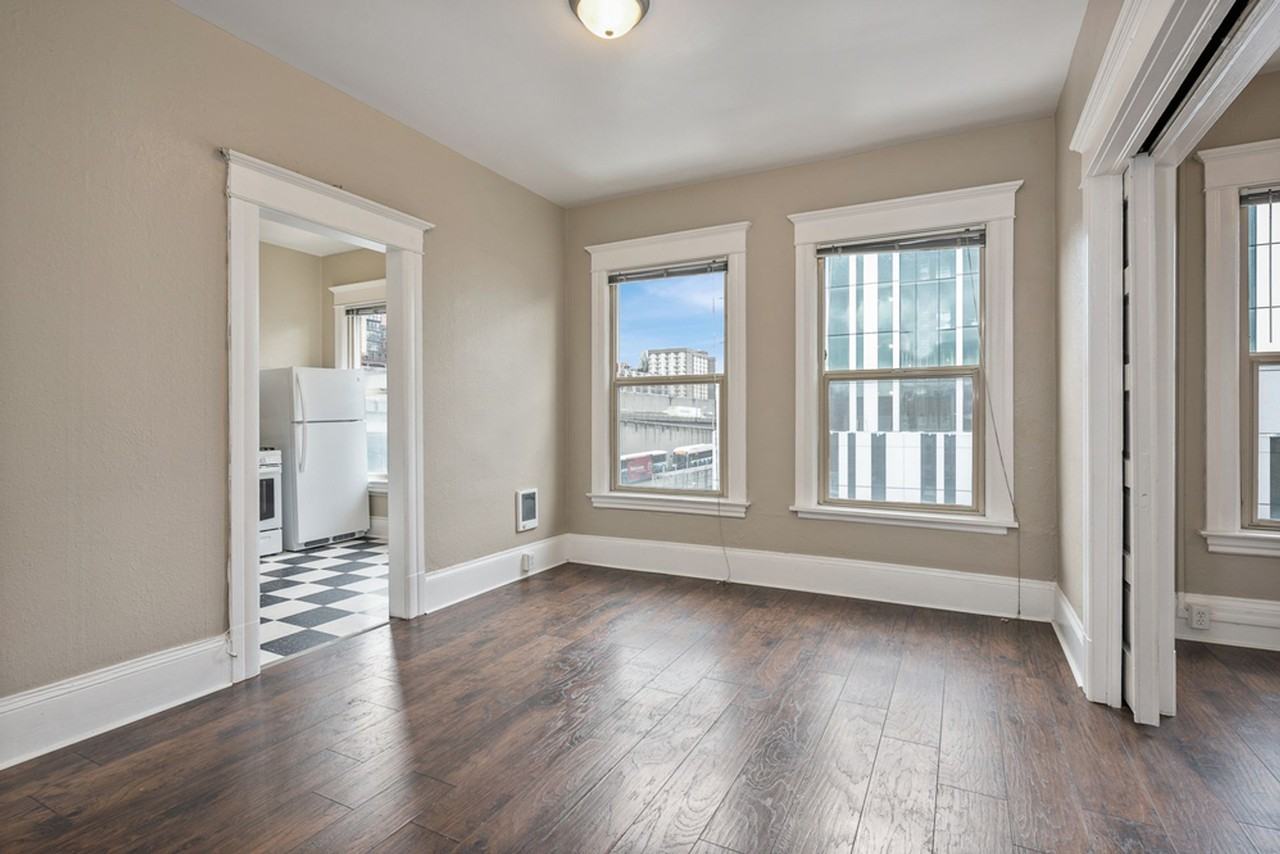 Grandview Apartments - Photo 2 of 14