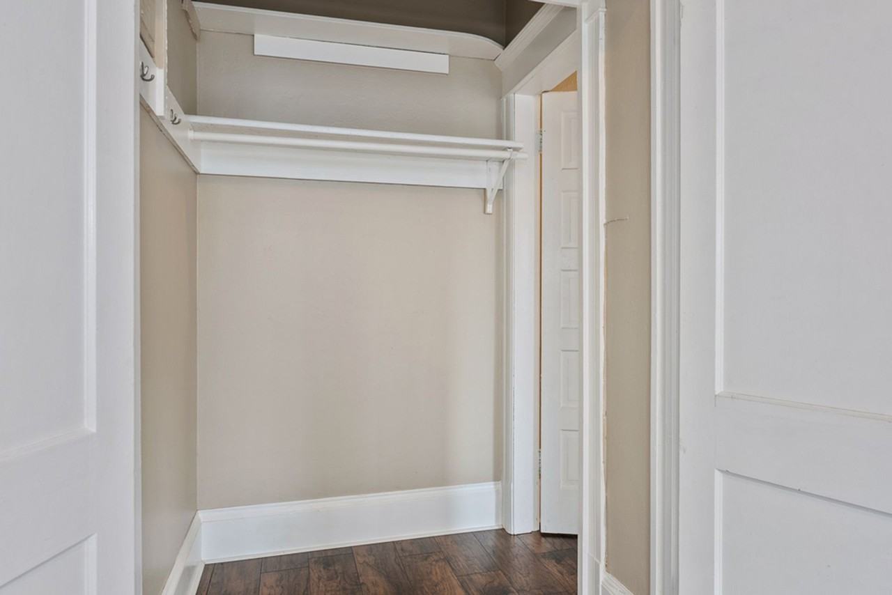 Grandview Apartments - Photo 4 of 14