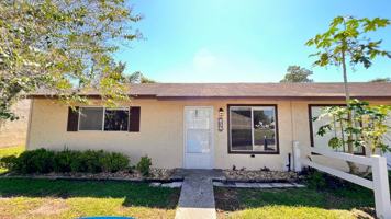 featured image of 836 W Rosewood Ln