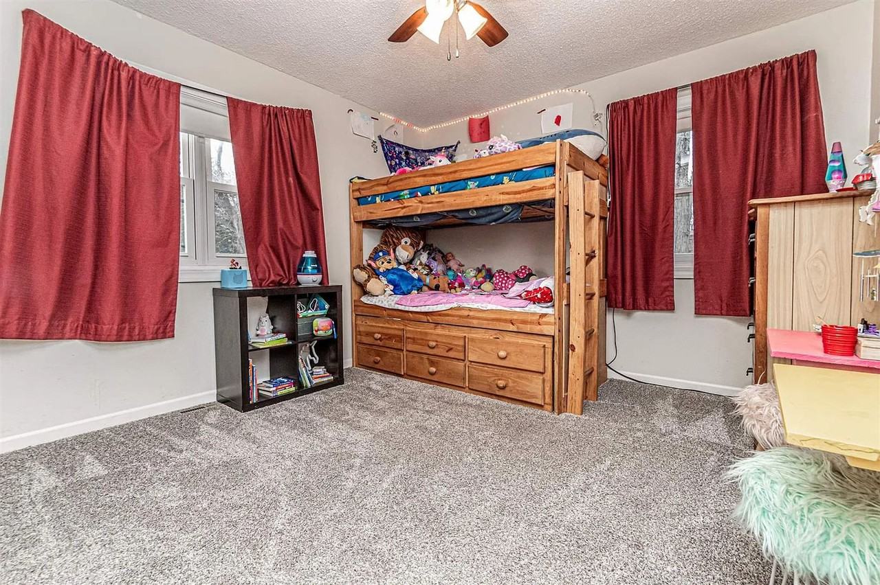 4504 Freeman Rd - Photo 2 of 18