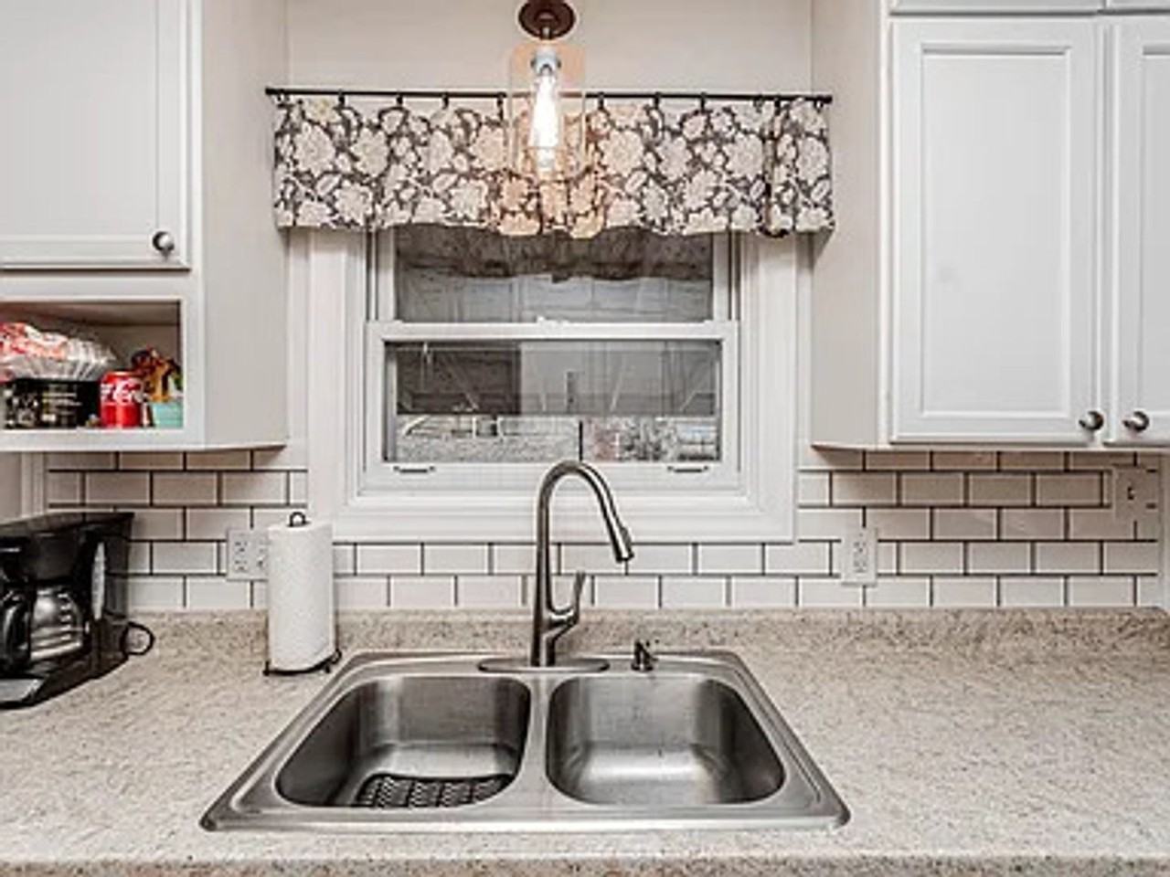 4504 Freeman Rd - Photo 6 of 18