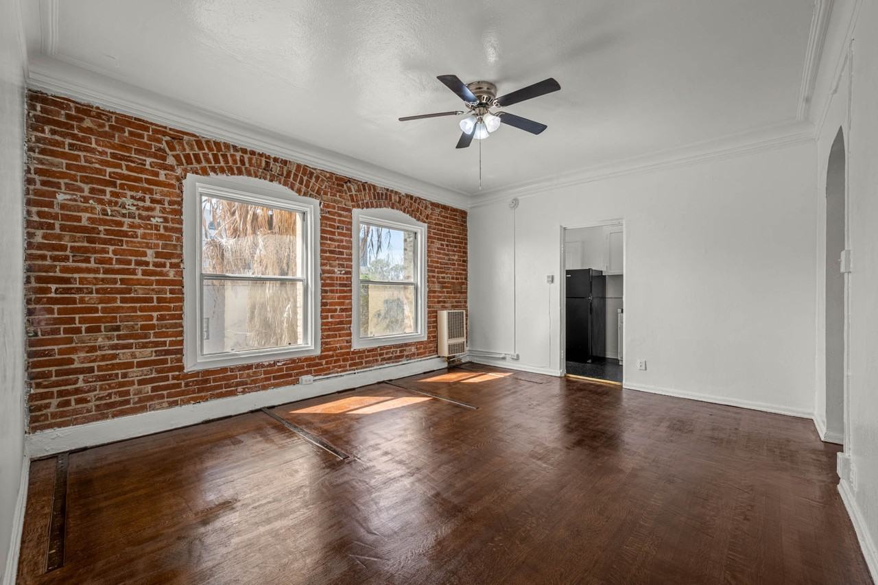 2892 W 7th St #203 - Photo 2 of 18