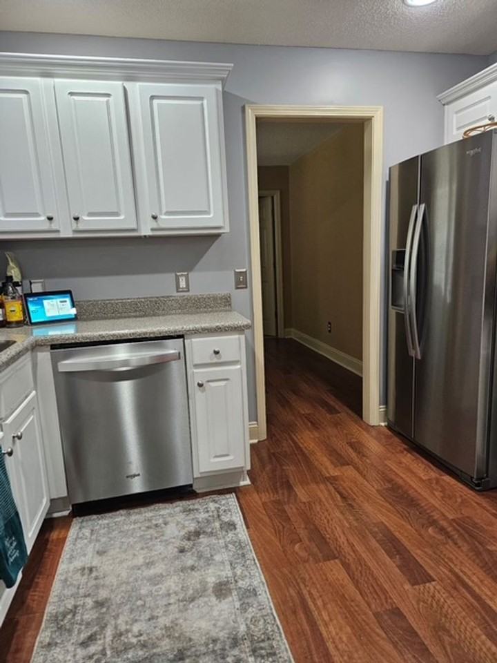 304 Christopher Luke Cir - Photo 4 of 25