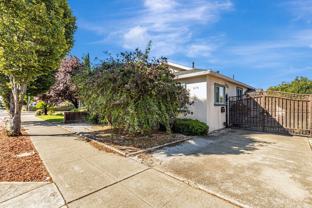 675 W Washington Ave - Photo 1 of 1