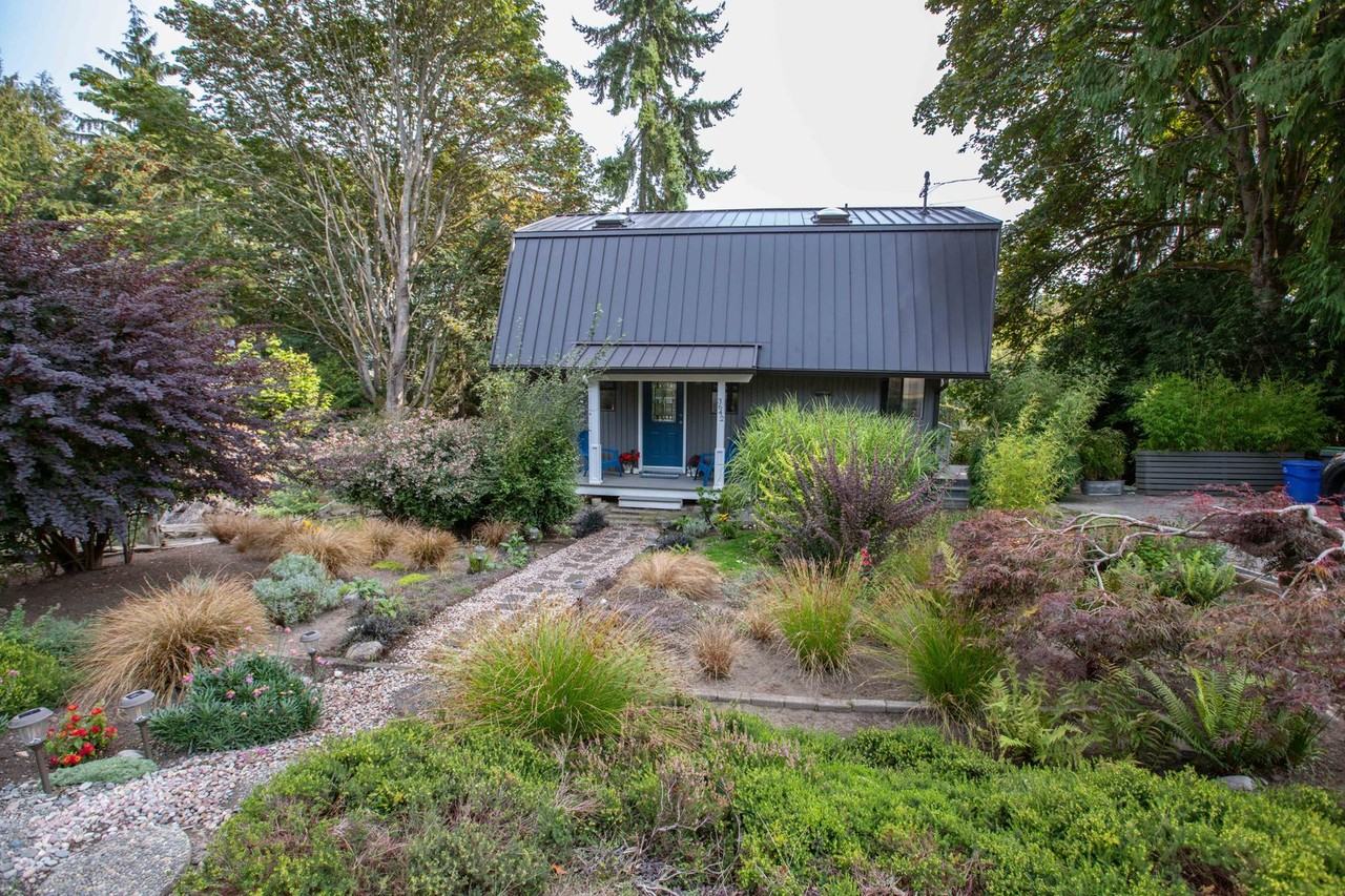 3642 Orcas Drive - Photo 3 of 43
