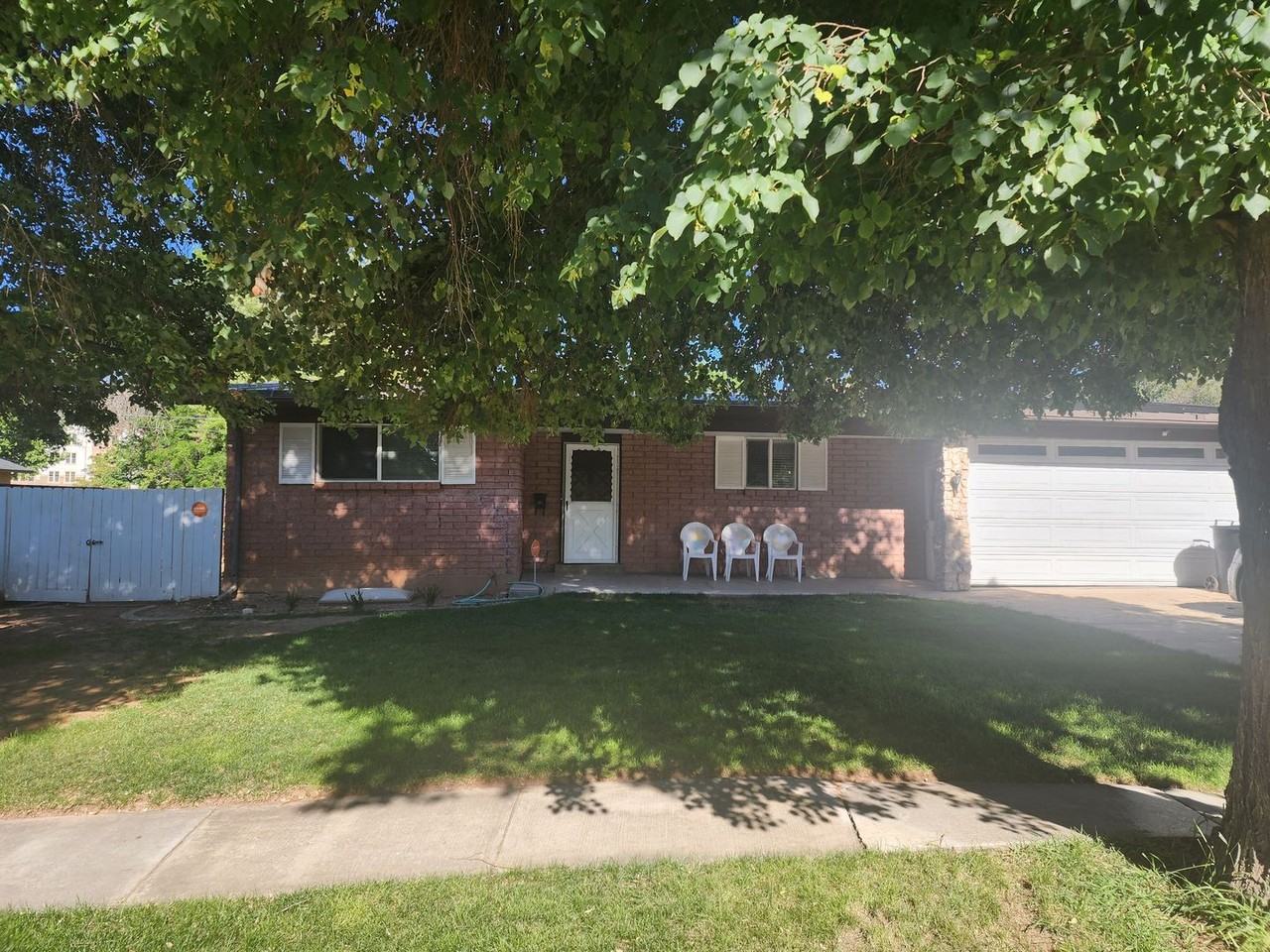 309 600 West - Photo 3 of 21