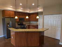 featured image of 2300 3rd Ave #2